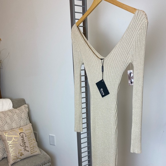 ‼️ Nude Sweater Maxi Dress - Picture 6 of 8